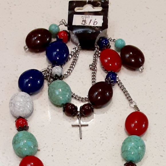 Multi-colored 3 piece earning cross set - Picture 3 of 3